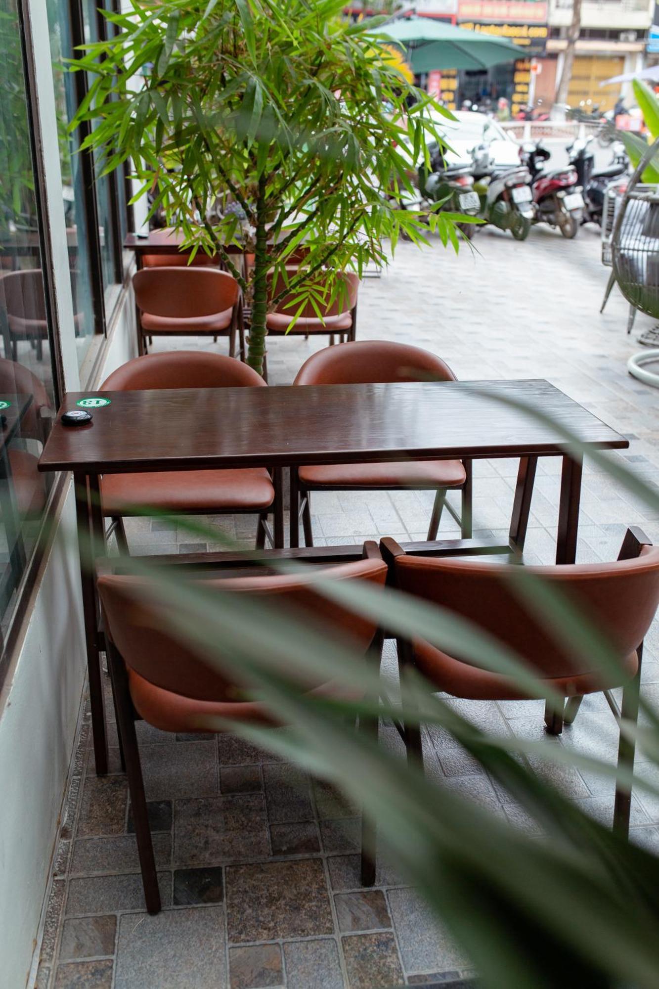 Big Hotel Lao Cai Bagian luar foto