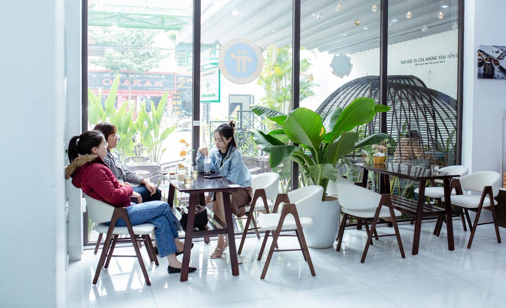 Big Hotel Lao Cai Bagian luar foto
